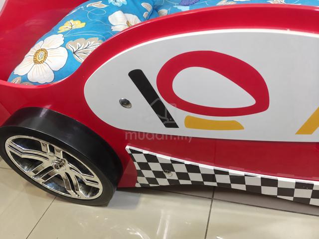 Child Car Bed with Mattress - photo 3 of 4