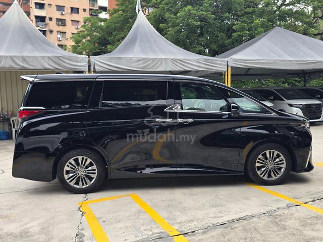 2024 Toyota ALPHARD 2.5 Z (A) Ready Stock Monnroof - 2