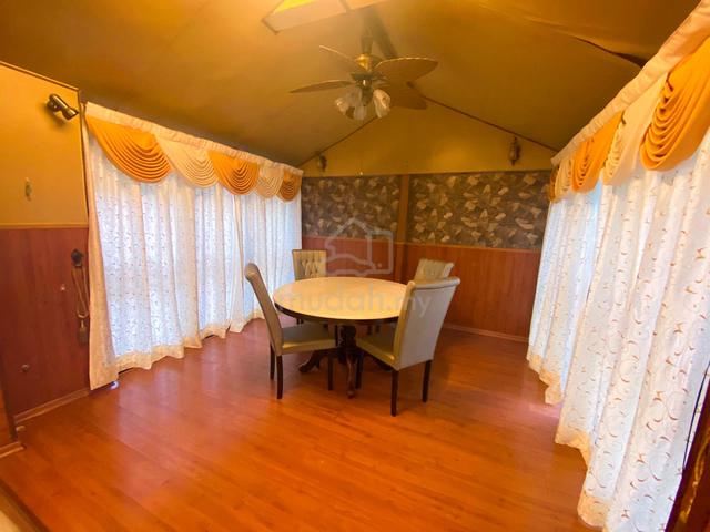 *Taman Budiman 2 Storey House Big Spare For Rent* 1