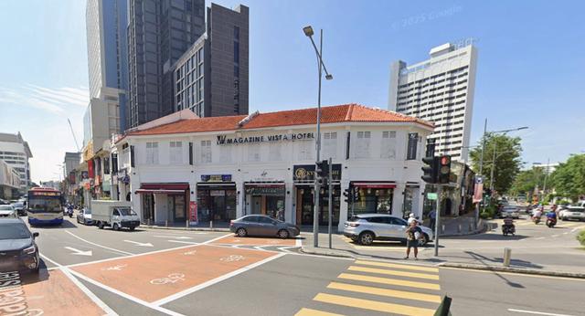 Jalan Magazine / Gudwara / Ground Floor Commercial Shoplot /Main Road 1