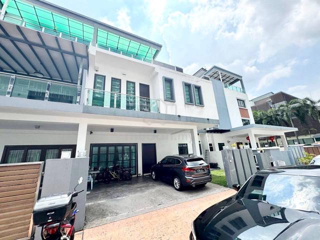 3.5 Storey Superlink Duta Suria Taman Ampang Utama Ampang 1