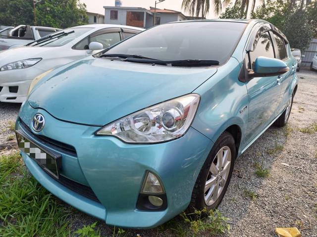 2013 Toyota PRIUS C 1.5 (HYBRID) NHP10R (A) - 5