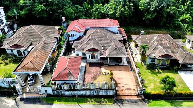 Bungalow Jalan Tasik Biru Sungai Pelong Sungai Buloh 1