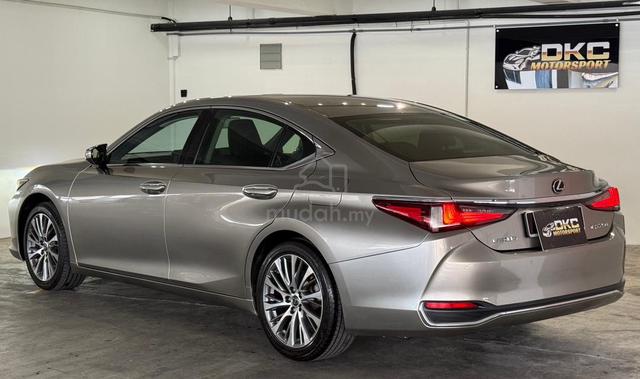 2019 Model :LEXUS ES250 LUXURY - 2