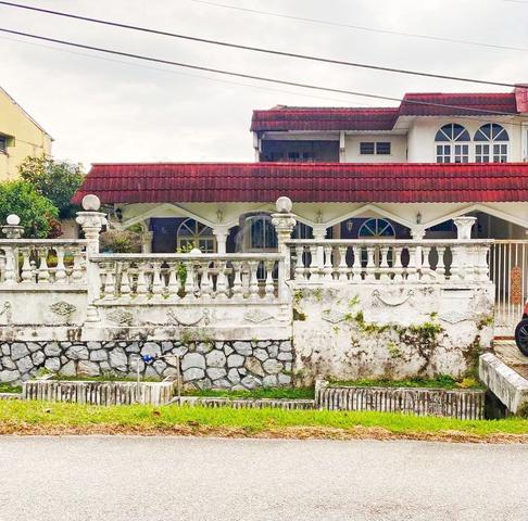 SEMI-D Double Storey JALAN SS 5B KELANA JAYA PJ 1