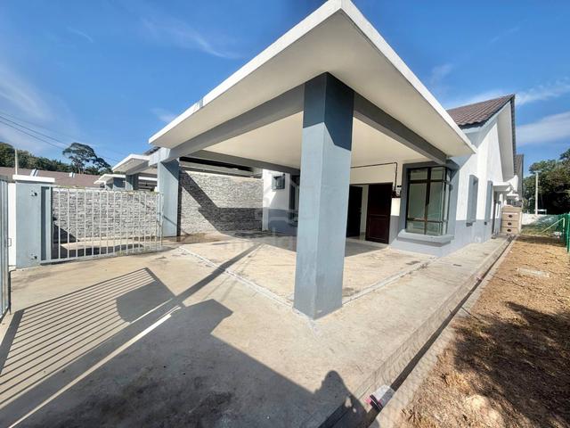 [RUMAH CANTIK] Semi D Kluster, Tmn Pengkalan Minyak Damai, Ayer Molek 1