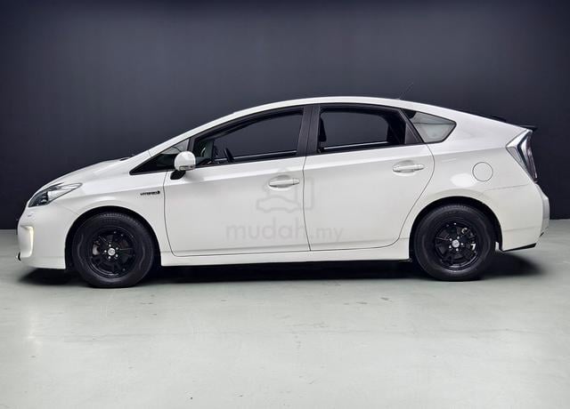 ORI-2013 Toyota PRIUS 1.8 LUXURY HYBRID JBL SOUND - 5