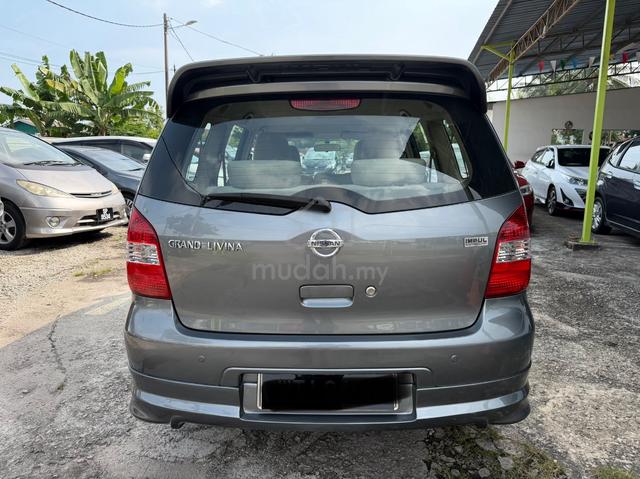 2009 Nissan GRAND LIVINA 1.6 IMPUL(AT)TIPTOP 7SEAT - 4