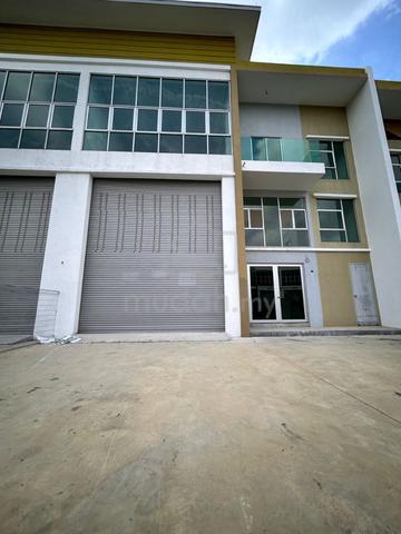 2.5 storey Factory Warehouse Eco Park Ayer Keroh melaka near MITC toll 1
