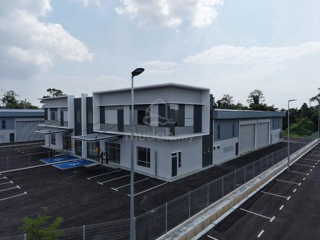 Muar by pass Factory With CFO for Rent 1