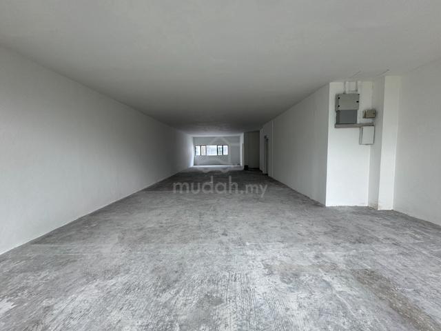 Bay Avenue @ Queensbay Bayan Lepas 1st Office Bare unit 1