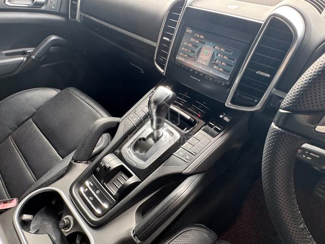 2011 Porsche CAYENNE 3.6 958 (A) - 5