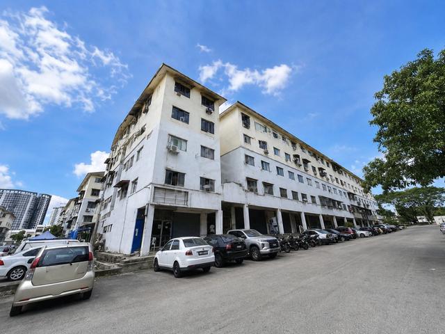 Pangsapuri Putra Raya 1