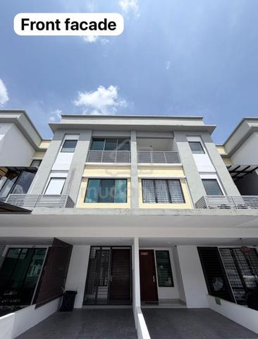 Odora Parkhomes 16 Sierra, Puchong, Selangor Upper Unit For Sale 1