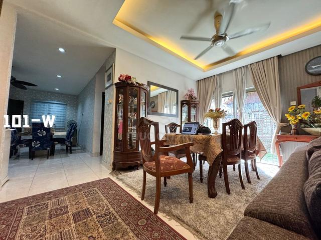 FULLY RENOVATED!! Aman Perdana Klang 35x75 Double Storey Semi-D 4R3B 2