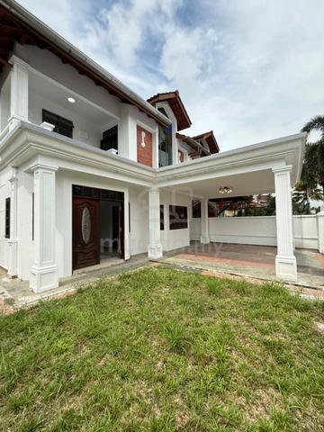 Taman Impian Emas Double Storey Semi Detached House 5bed Skudai JB 1