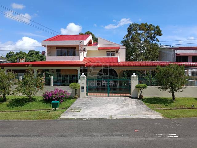 Double Storey Detached House For Sale 1
