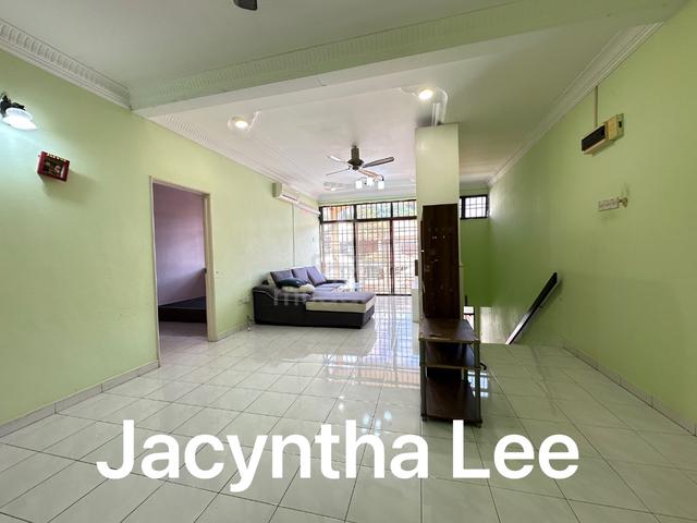 Sungai Ara Town House At Kenari, 1100sq.ft, Waling Distance To Park 1