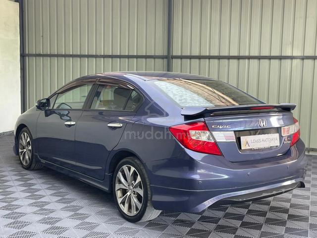 2015 Honda CIVIC 2.0 NAVI FACELIFT (A) / Full Loan - 4