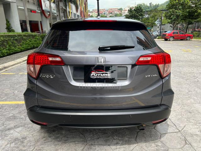 2017 Honda HR-V 1.8 V 1 OWNER ONLY LOAN 99% - 4