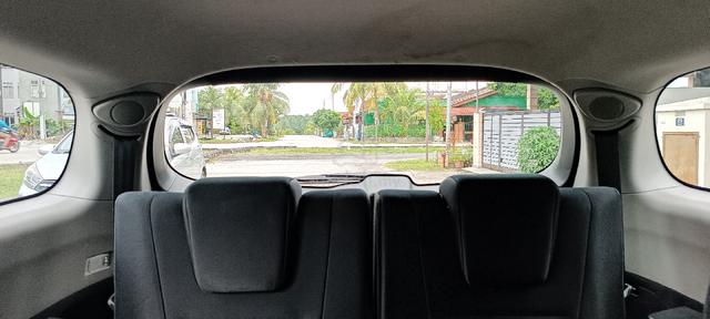 2009 Toyota WISH 1.8 X (A) - 5