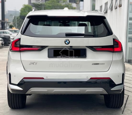 2025 BMW X1 sDrive20i xLine Demo Unit - 4