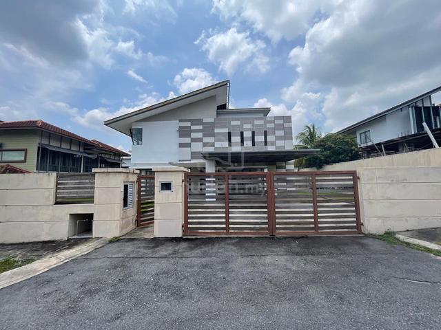 2 -storey Bungalow Banglo Bandar Bukit Mahkota Banyan Close Kajang 1