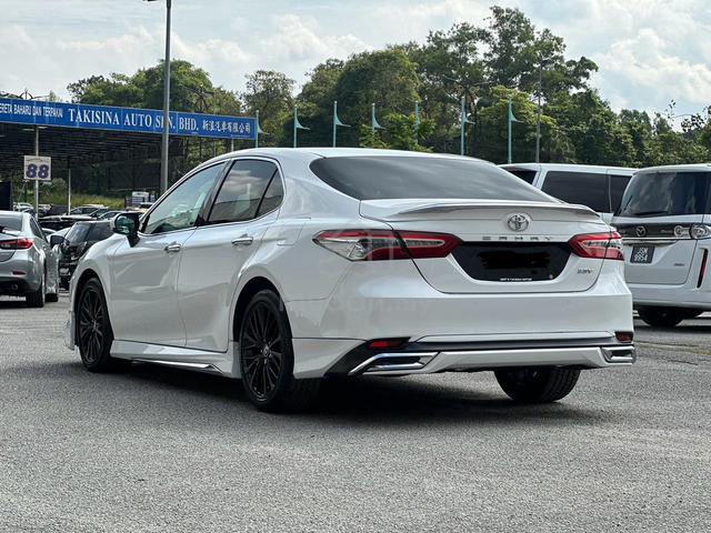 2020 Toyota CAMRY 2.5 V - 2