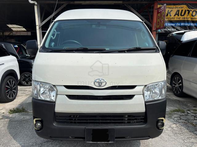2016 Toyota HIACE 2.5 ENHANCED (M) Window Van - 2