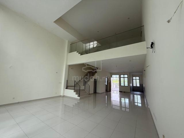 3 Storey House Villa Citrine Cristal Serin Residence Cyberjaya 1