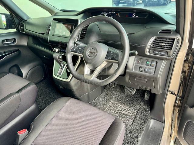 Nissan Serena 2.0L Highway Star High Spec Fulloan - 5