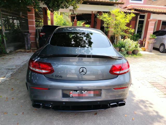 Mercedes Benz c300 - 3