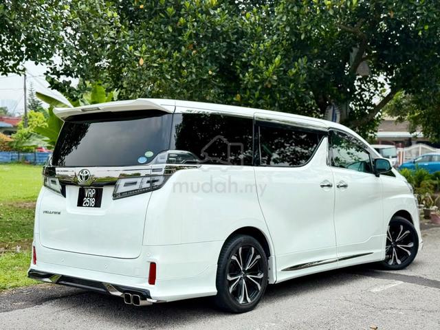 ON THE ROAD 2015 Toyota VELLFIRE 2.5 Z G (A) - 4