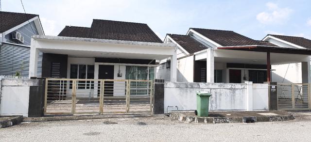 Taman Mekarsari, Bertam, Kepala Batas 1