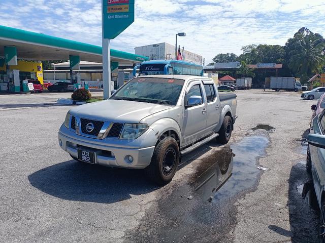 2010 Nissan NAVARA 2.5 LE (A) - 2