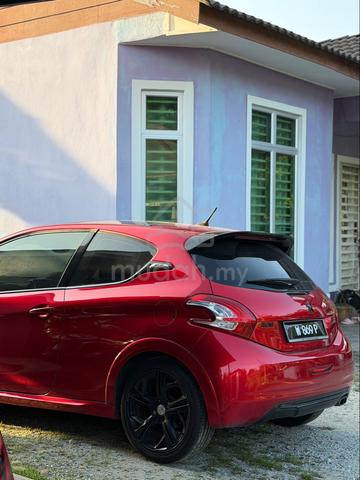 Peugeot 208 1.6 GTi Manual Rare Unit 2013 - 4