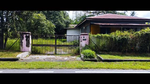 tanah dan rumah 1