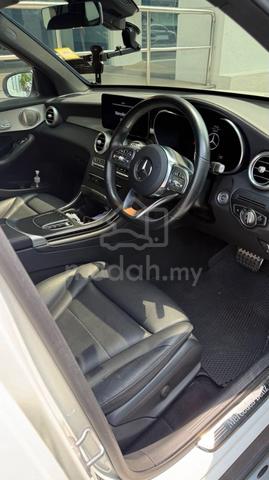 2022 Mercedes Benz GLC300 2.0 4MATIC COUPE (A) - 5