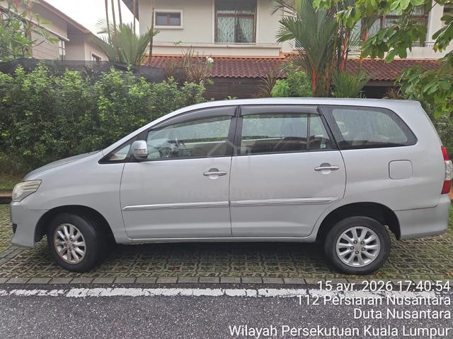 2013 Toyota INNOVA 2.0 G (A) - 4