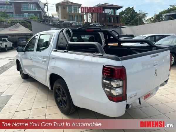Mitsubishi TRITON 2.5 QUEST (M) TAHUN DIBUAT 2020 - 2