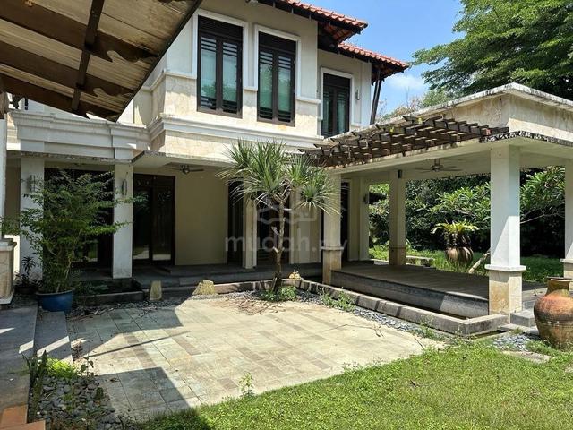DOUBLE STOREY BUNGALOW FOR RENT,FULLY FURNISHED@Shah Alam. 1