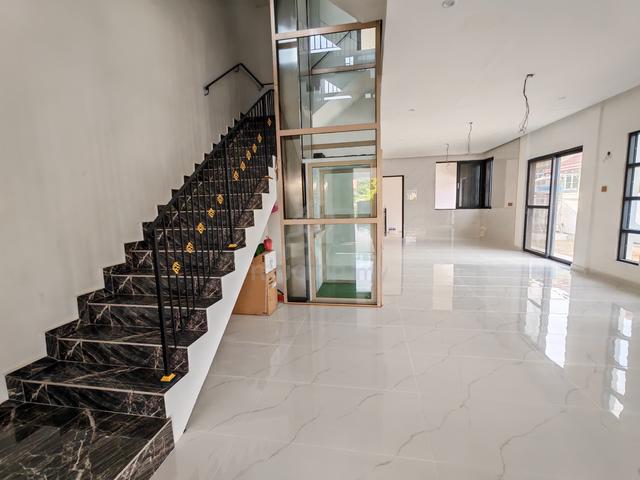3-Storey Semi Detached House for Sale Likas 3