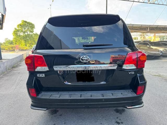 2012 Toyota LANDCRUISER 4.6 ZX (A) Boleh Loan - 4