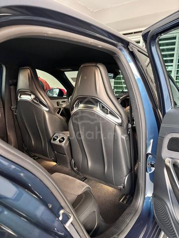 2020 Mercedes Benz A35 2.0 AMG (A) - 4