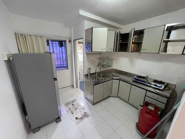 Sri Ivory (Sri Ivori) Apartment 1