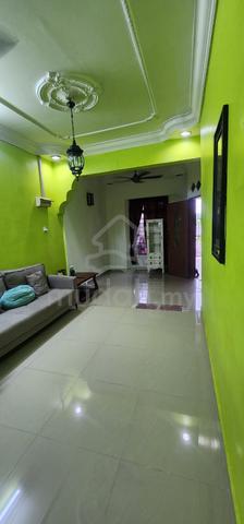 Single Storey House for Sale at Taman Universiti 1