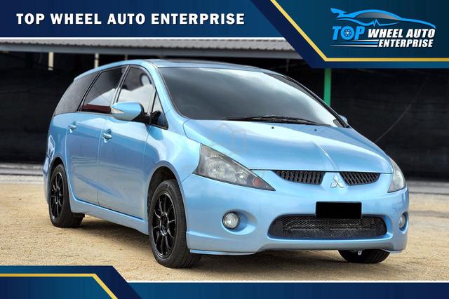 2005 Mitsubishi GRANDIS 2.4 (A) GOOD CONDITION - 1