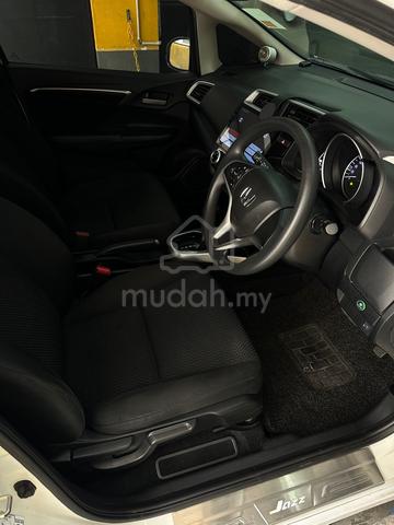 2017 Honda JAZZ 1.5 S MY2014 (A) - 4