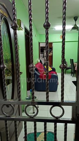 Desa Indah 1
