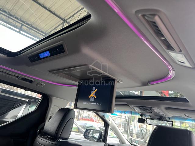 Year 2023 Alphard 2.5 SC MODELISTA SUNROOF 3LED FP - 3